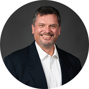 Dan Gurtner_Headshots_046 circle